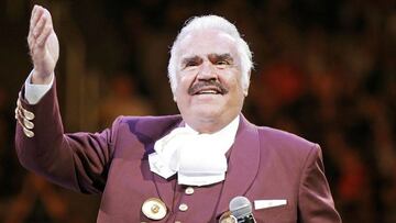 Fans y familiares recuerdan a Vicente Fernández; hoy cumpliría 82 años