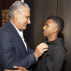 Tite: "Rodrygo es un ejemplo de comportamiento y tiene que estar orgulloso de eso"
