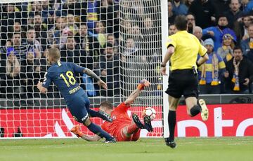 Benedetto anotó el 0-1.
