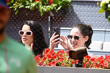 Adriana Torrebejano y Elena Rivera.
