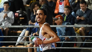 Spain's Mohamed Katir celebrates after winning the Men's 5000m event of the Wanda Diamond League 2023 Golden Gala on June 2, 2023 at the Ridolfi stadium in Florence, Tuscany. (Photo by Filippo MONTEFORTE / AFP)