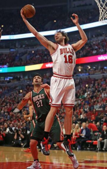 Pau aterrizó en Chicago Bulls en el verano de 2014. Allí jugó dos temporadas y fue all star las dos, en 2015 y 2016. Así completó sus seis all star disputados en la NBA. En 2015 llegó a segunda ronda de playoffs.