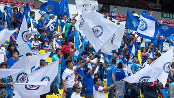 Cruz Azul registra su tercera peor entrada en su regreso al Azteca