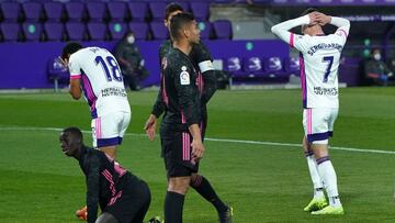 Real Valladolid's Spanish forward Sergi Guardiola (R) gestures during the Spanish league football match between Real Valladolid FC and Real Madrid CF at the Jose Zorilla stadium in Valladolid on February 20, 2021. (Photo by Cesar Manso / AFP)