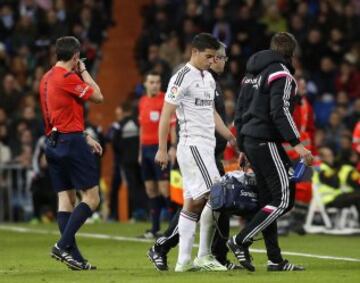 En el minuto 53 fue sustituido por lesión.