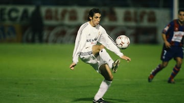Juanfran se form車 en las categor赤as inferiores del Kelme CF, desde donde pas車 a la cadena filial del Real Madrid. Debut車 con el primer equipo blanco el 24 de enero de 2004 ante el Villarreal. En la temporada 2005-06 fue cedido al RCD Espanyol.