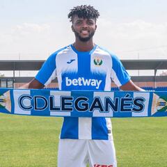 Awaziem: "Casillas me dijo que el Leganés era bueno para mí"