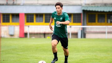 Brais jugará el domingo su tercer derbi ante el Deportivo.