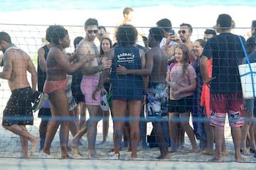 Marcelo relaxes with his family at the beach in Rio de Janeiro.