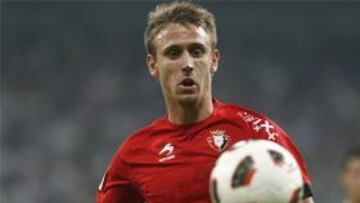 "Si el Athletic viene con el dinero, Osasuna venderá"