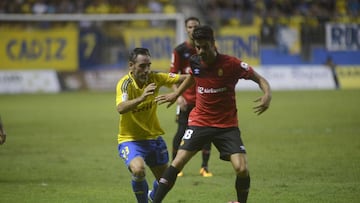 Cádiz y Mallorca empataron a uno en Carranza.