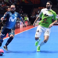 Ricardinho pide perdón tras su cabezazo ante el Valdepeñas
