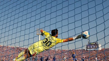 ¿Quién tiene más penales en Superclásicos: la U o Colo Colo? Esto encenderá el debate en el fútbol chileno