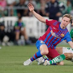 Andrés Guardado fue titular en la derrota del Betis ante Barcelona