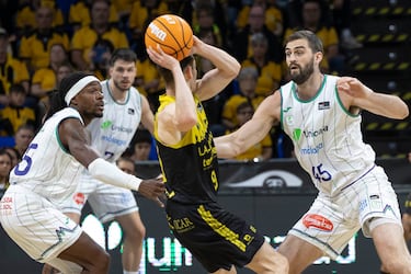 Marcelinho: ¡°Estamos destinados a jugar siempre contra el Unicaja¡±