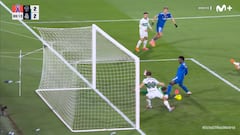 Las polémicas de la jornada 13 en LaLiga EA Sports: todos los penaltis, expulsiones y jugadas controvertidas