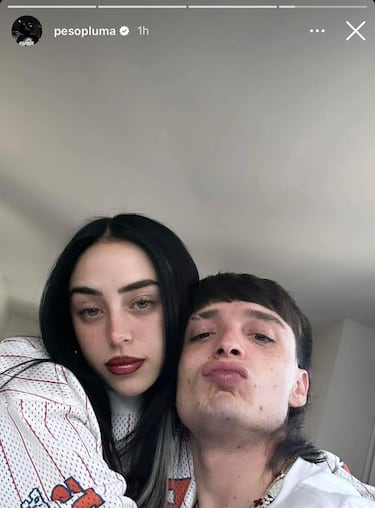 Peso Pluma presume foto con Nicki Nicole y genera controversia