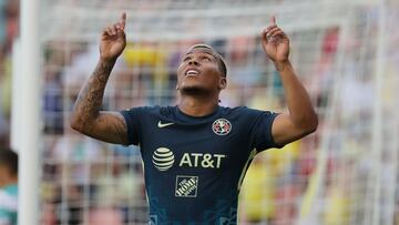   Roger Martinez celebrates his goal 1-0 of America during the game America vs Santos, a preparation friendly match corresponding to the Tour Aguila 2021, at Rio Tinto Stadium, on July 04, 2021.
 
 &lt;br&gt;&lt;br&gt;
 
 Roger Martinez celebra su gol 1-0