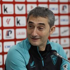 Valverde tira de ironía ante la opción de ganar la Liga