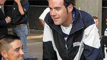 <b>POLÉMICA OLVIDADA.</B> Aitor González y Óscar Sevilla han superado ya la polémica que les envolvió en la pasada edición de la Vuelta, cuando corrían para el Kelme.