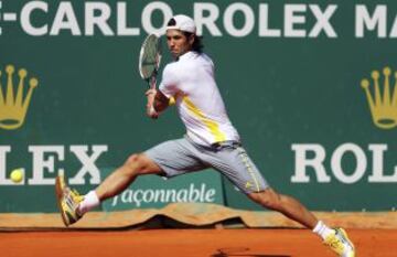 Fernando Verdasco durante el partido de la primera ronda del Masters 1000 de Montecarlo contra Marinko Matosevic