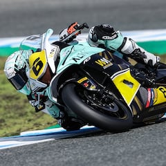 Herrera resiste y alarga el Mundial