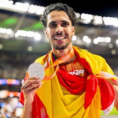 Plata de Mo Katir que sólo cede ante el ogro maleducado