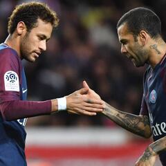 Dani Alves: "Neymar necesitaba salir de la sombra de Messi..."
