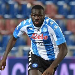 Posible competencia para Mina: Koulibaly interesa al Everton