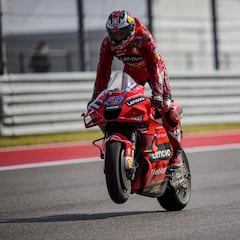 Palmas y vítores para Miller en Ducati y chasco para Mir