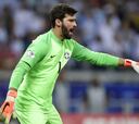 Alisson se pierde primera práctica de Brasil