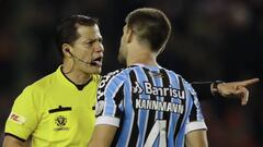 Kannemann fue amonestado y se perderá la vuelta en Brasil