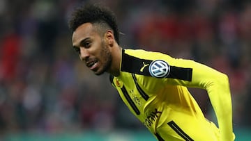 Tianjin Quanjian coy on rumours about Dortmund's Aubameyang