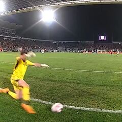 Colo Colo y Unión La Calera anotaron goles legítimos, pero sólo valió el del Cacique...