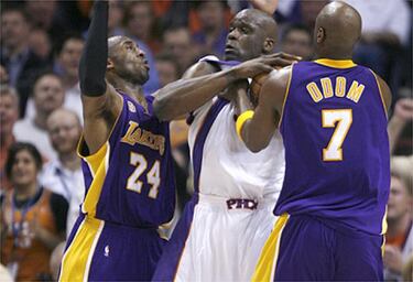 Andrew Bynum... otra vez