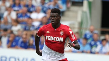 Benoit Badiashile, en un partido con el Mónaco.