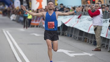 Carles Castillejo, durante la Media Maratón de Granollers de 2017.