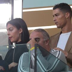 Cristiano se apoya en su familia en uno de sus momentos más duros