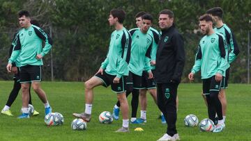 Carrión, durante la sesión de entrenamiento del Numancia.