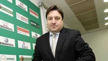 <b>CERTERO. </b>Sepulcre quiere proteger el actual bloque y no permitirá que otros 'pesquen' en el Elche.