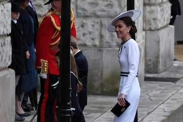 La Princesa de Gales, Kate Middleton, reaparece durante el desfile Trooping the Colour. REUTERS/Chris J. Ratcliffe
