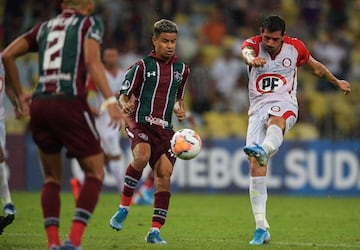 Unión La Calera, con un golazo de Gonzalo Castellani, empata 1-1 ante Fluminense en el Maracaná. Fue por la ida de la primera fase de Copa Sudamericana 2020.