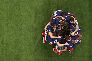 Celebración del combinado francés tras el gol de Kylian Mbappé Lottin ante Australia.