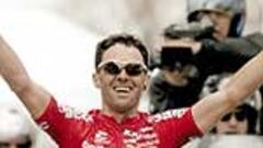 Simoni se viste de rosa en la primera cima