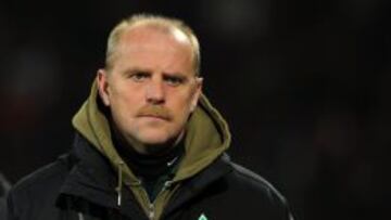 Thomas Schaaf destituido como entrenador del Werder Bremen.