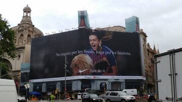 El Barça femenino, protagonista en las calles de Barcelona