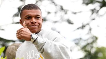 If PSG fail to sell Mbappé, it could lead to a financial issue for the club.
