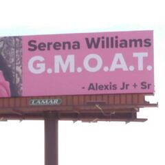 El marido de Serena Williams le anima en su regreso en Indian Wells con vallas publicitarias