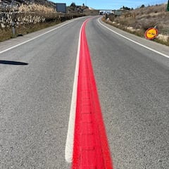 La gran línea roja, la nueva marca de la DGT que ya se ve en las carreteras