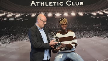 02/12/24 ENTREGA TROFEO NICO WILLIAMS GALA DIARIO AS